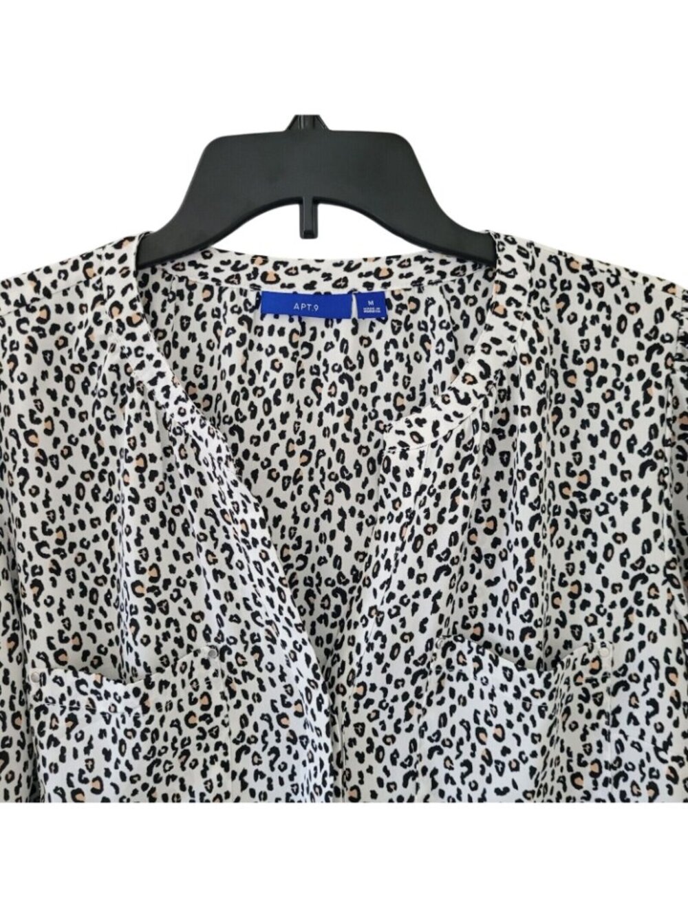 Apt 9 Leopard Print V-Neck Blouse Womens Size M Long Sleeve Pockets Career - Picture 3 of 9